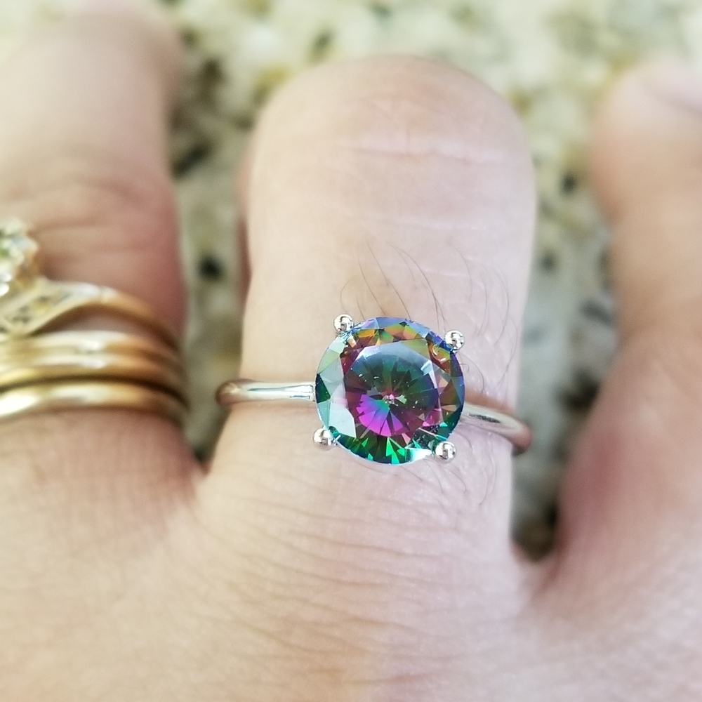 ring - Picture 5 of 7